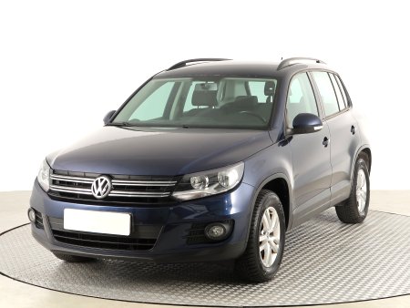Volkswagen Tiguan, 2012 - pohled č. 3