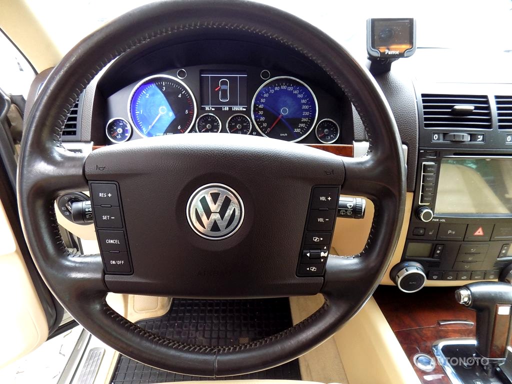 Volkswagen Touareg, 2004 - pohled č. 10