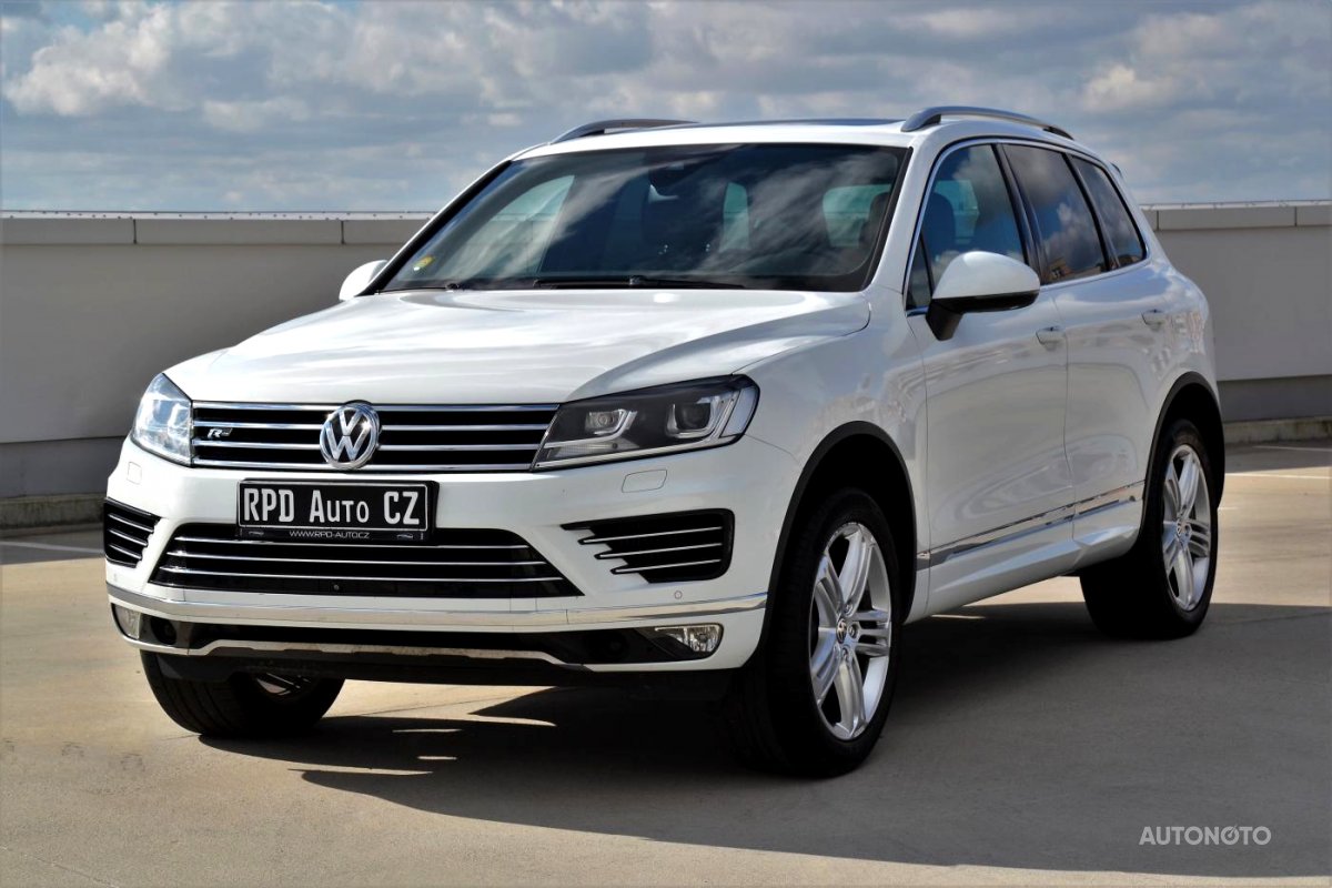Volkswagen Touareg, 2015 - celkový pohled