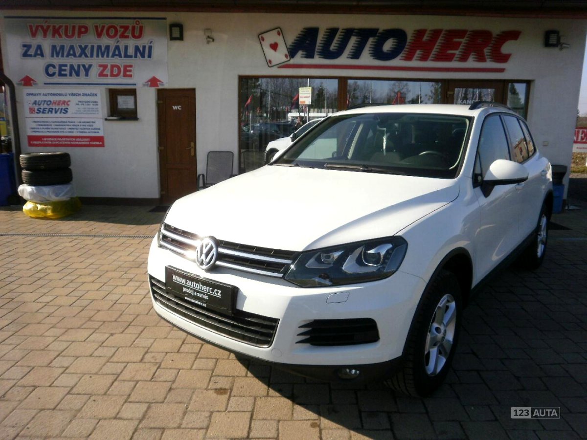 Volkswagen Touareg, 2013 - celkový pohled