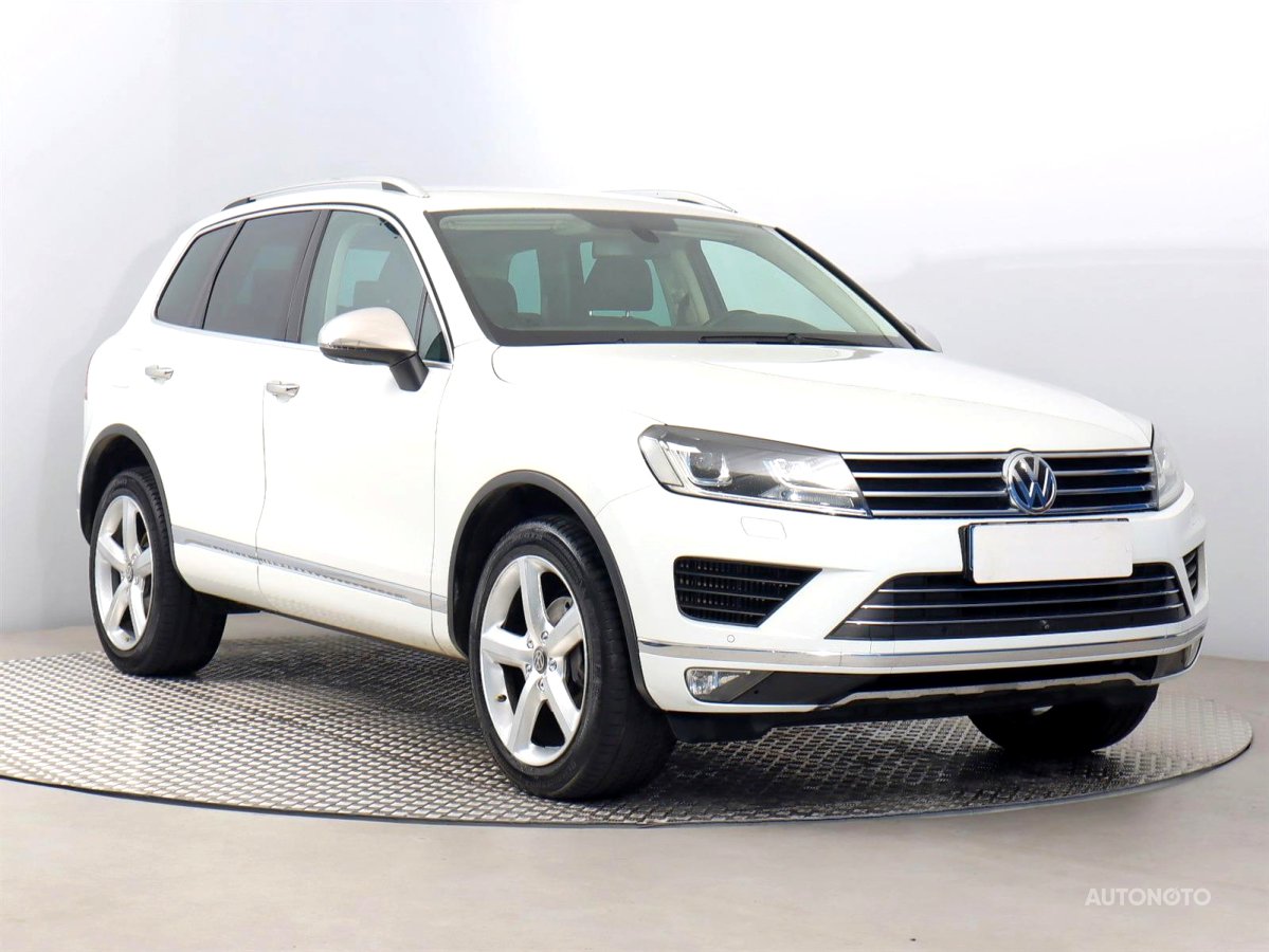 Volkswagen Touareg, 2015 - celkový pohled