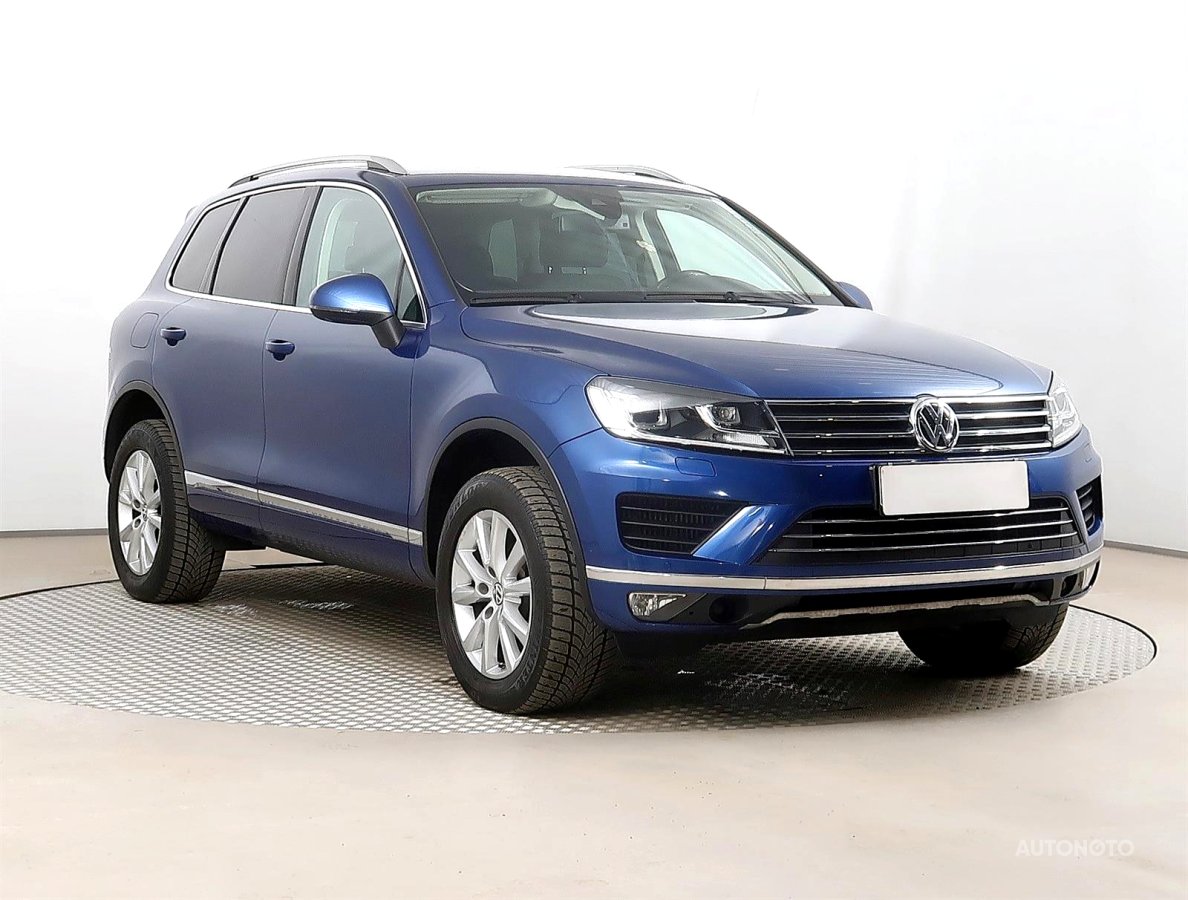 Volkswagen Touareg, 2015 - celkový pohled