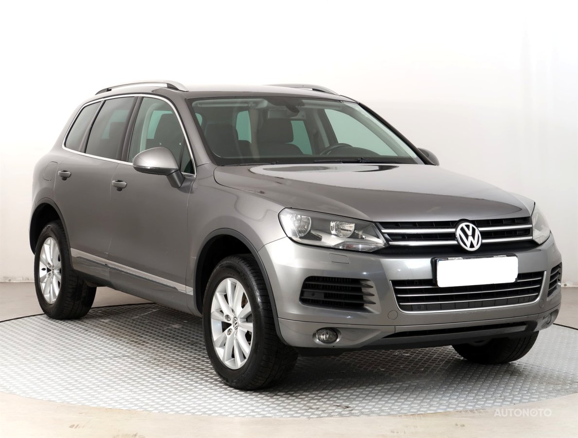 Volkswagen Touareg, 2013 - celkový pohled