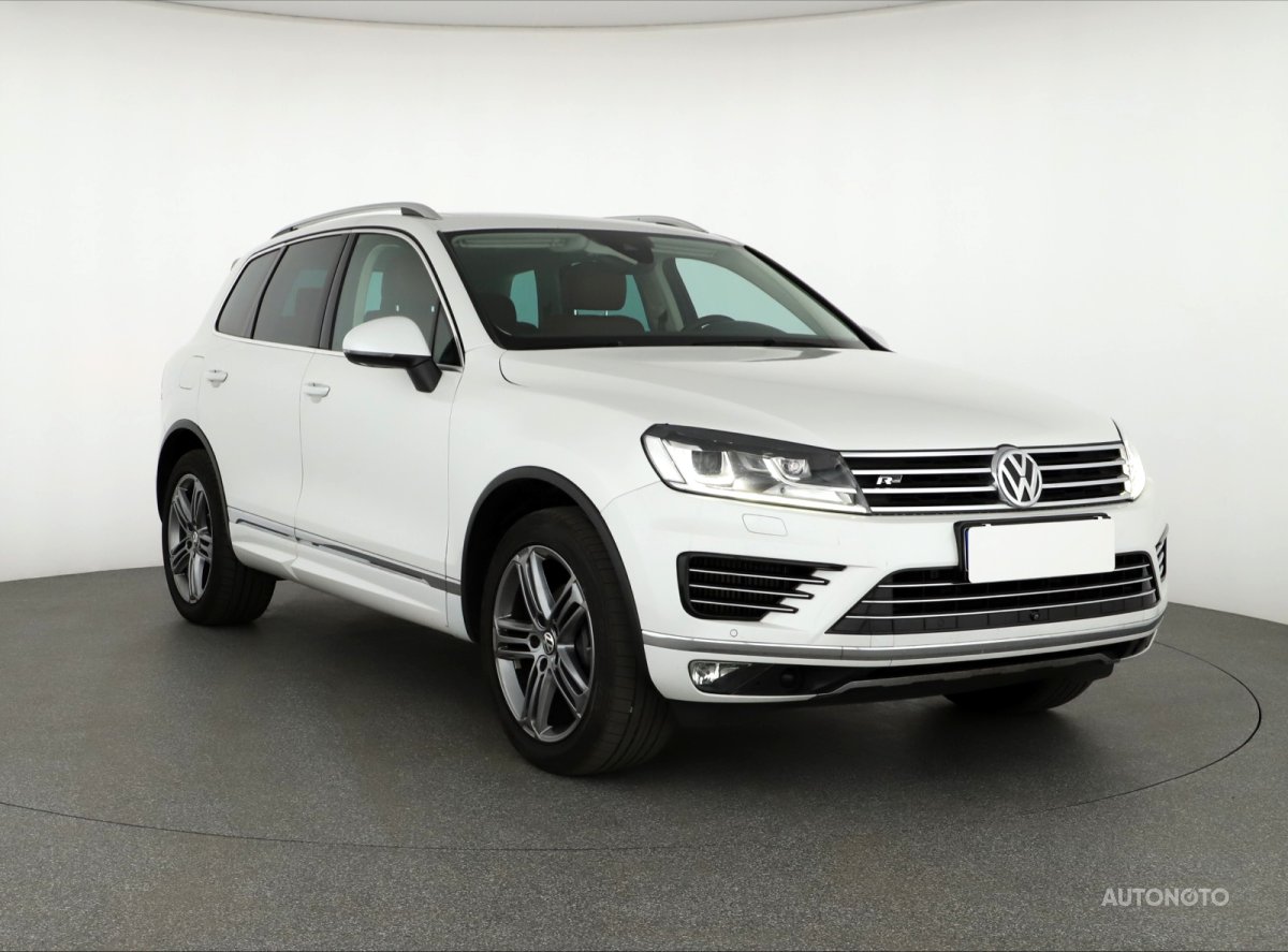 Volkswagen Touareg, 2017 - celkový pohled