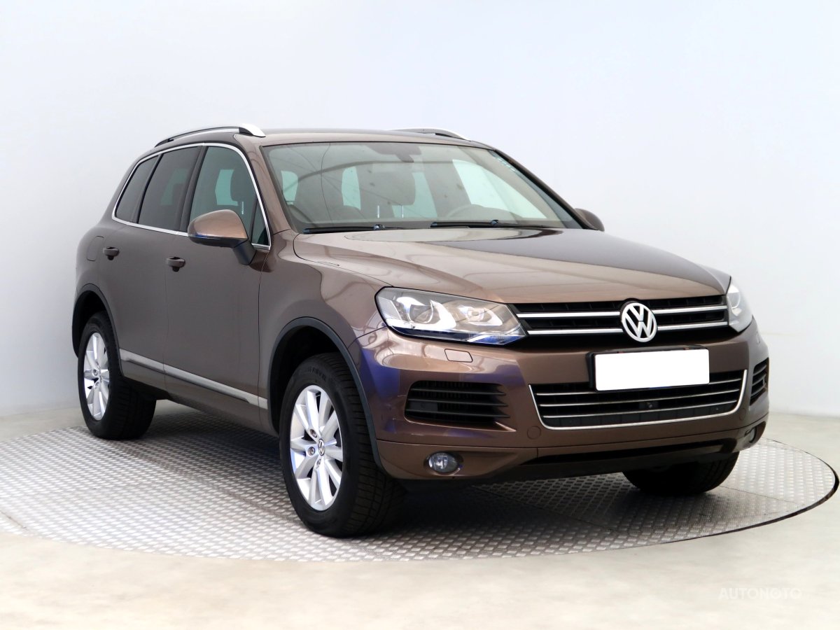 Volkswagen Touareg, 2012 - celkový pohled