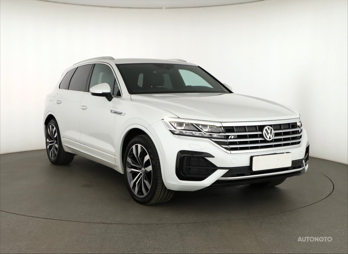 Volkswagen Touareg, 2019 - celkový pohled