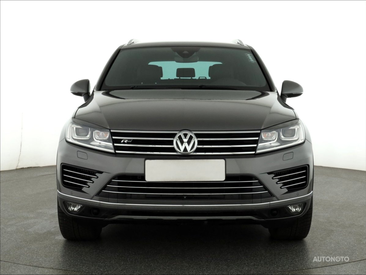 Volkswagen Touareg, 2017 - pohled č. 2