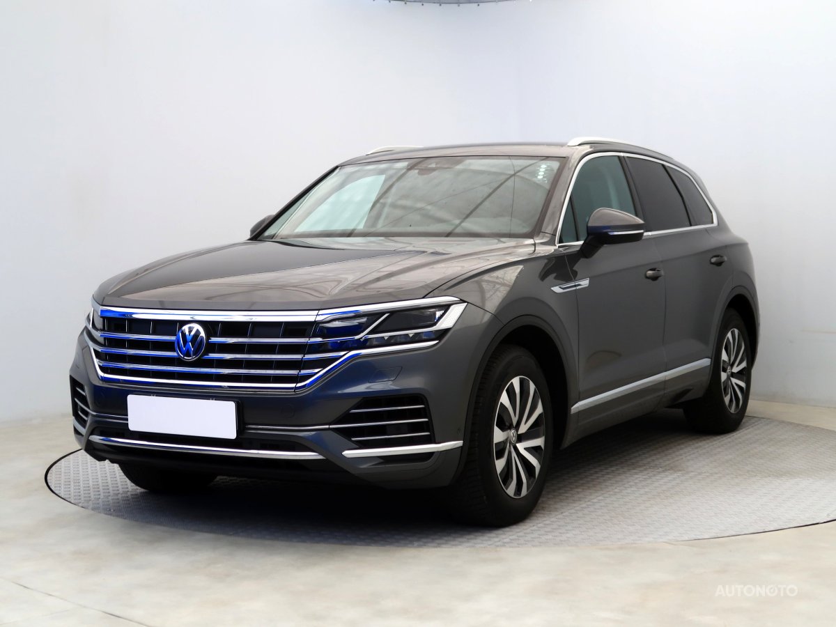 Volkswagen Touareg, 2018 - pohled č. 3