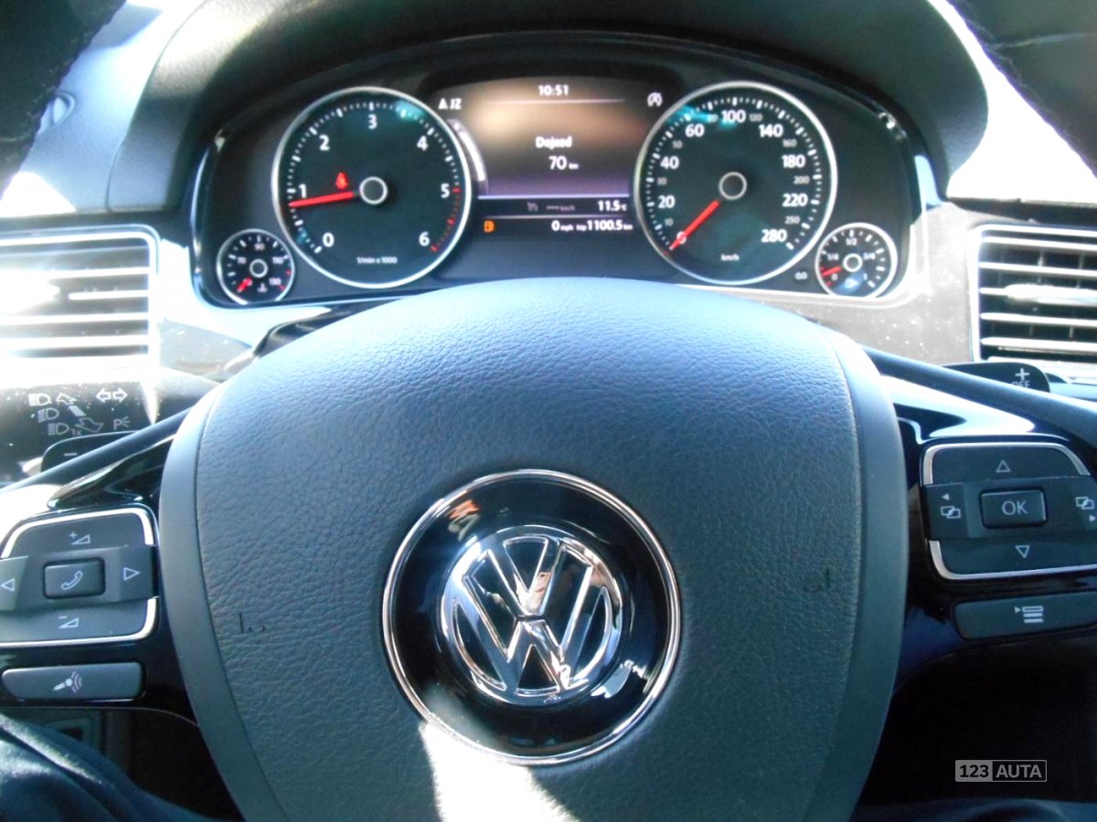 Volkswagen Touareg, 2012 - pohled č. 15