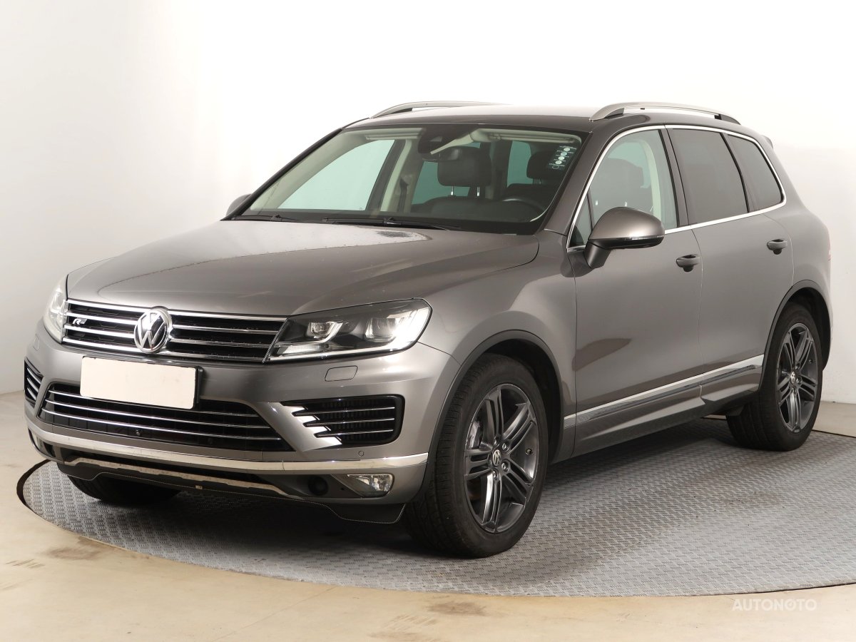 Volkswagen Touareg, 2017 - pohled č. 3