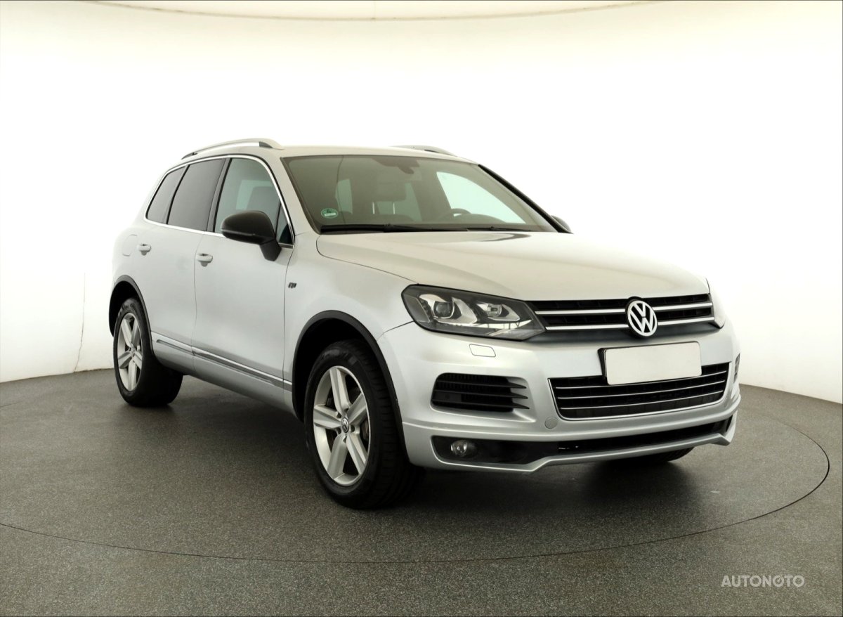 Volkswagen Touareg, 2011 - celkový pohled