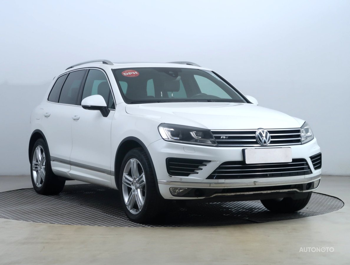 Volkswagen Touareg, 2017 - celkový pohled