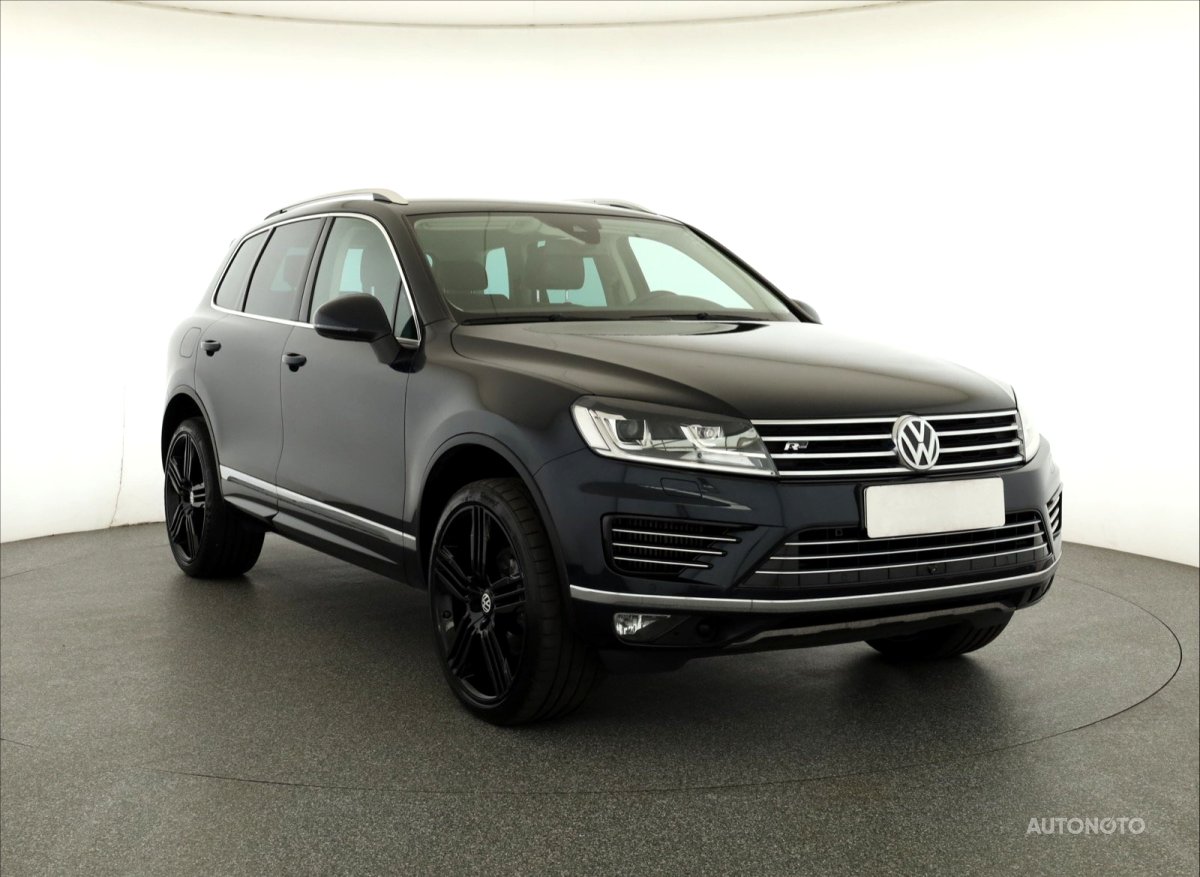 Volkswagen Touareg, 2015 - celkový pohled