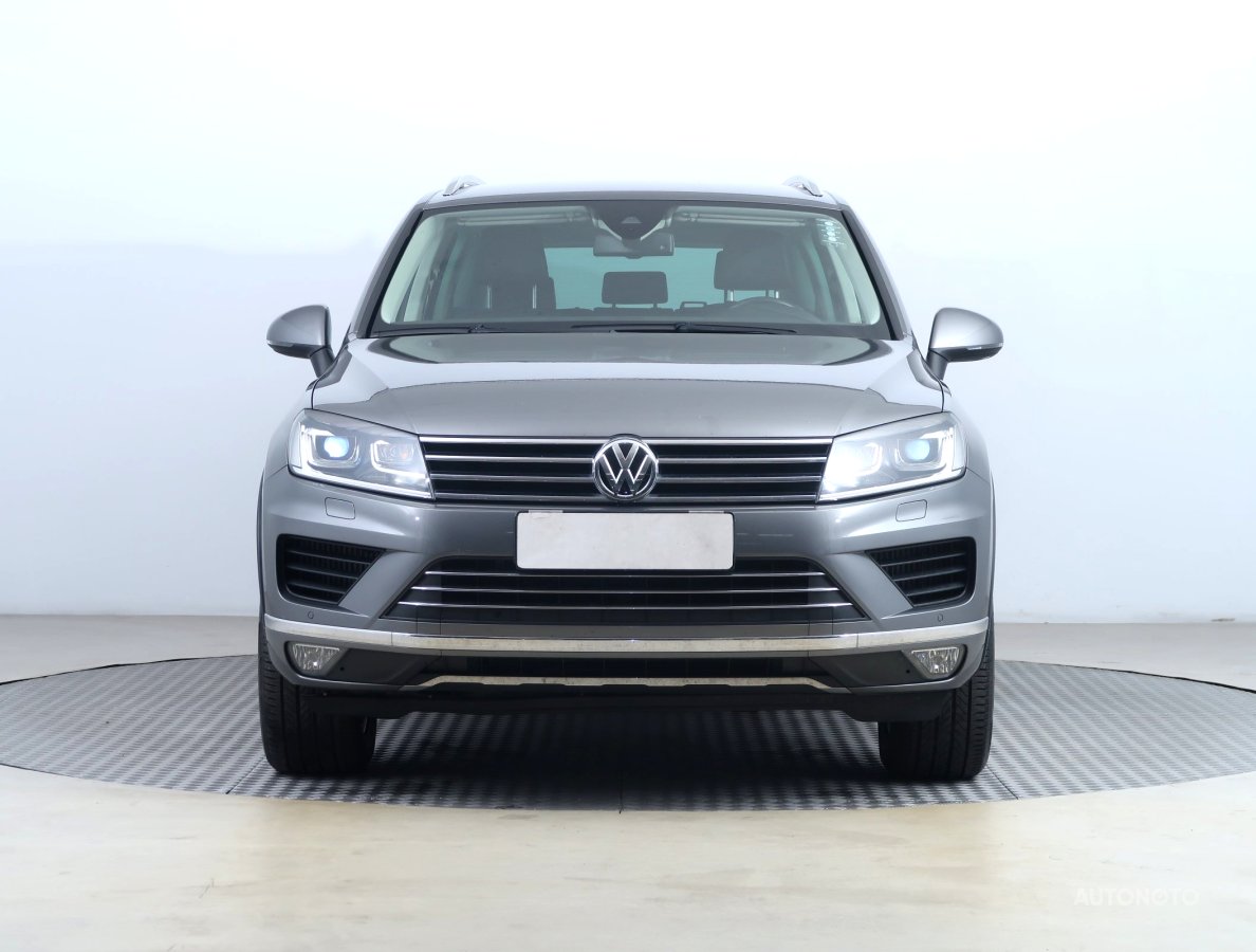 Volkswagen Touareg, 2015 - pohled č. 2