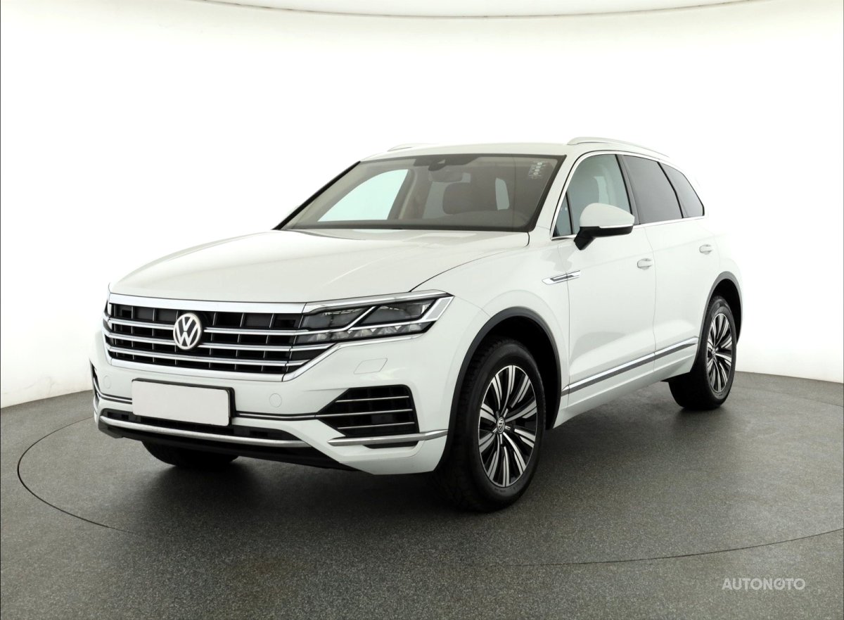 Volkswagen Touareg, 2018 - pohled č. 3
