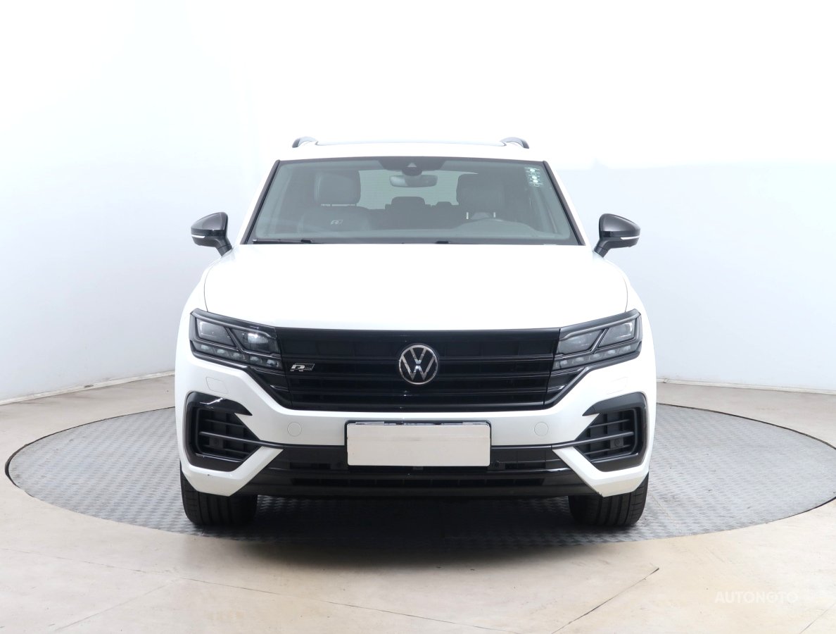 Volkswagen Touareg, 2021 - pohled č. 2