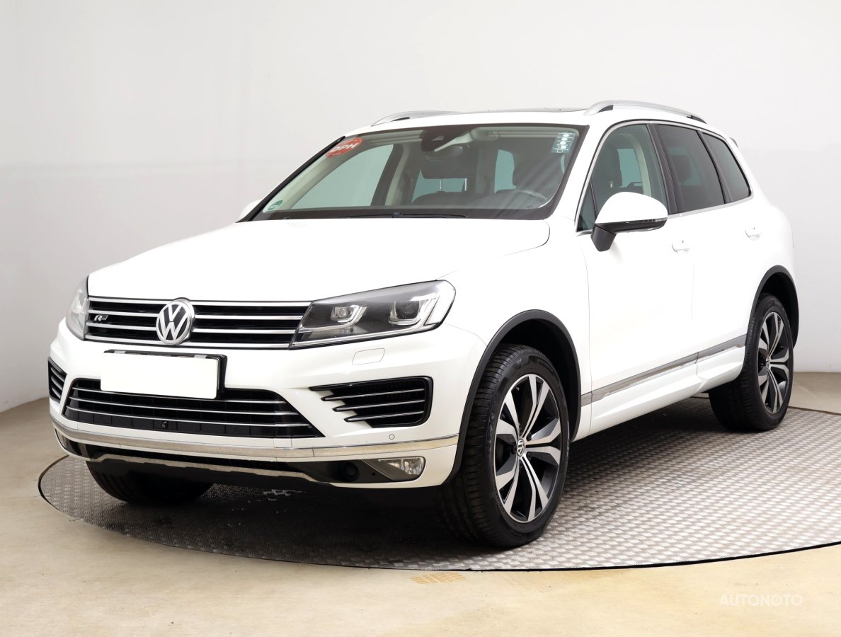 Volkswagen Touareg, 2018 - pohled č. 3