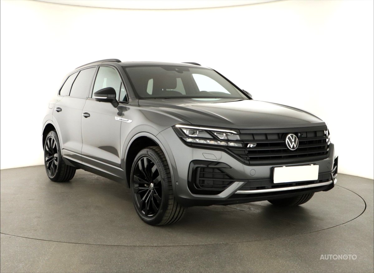 Volkswagen Touareg, 2020 - celkový pohled