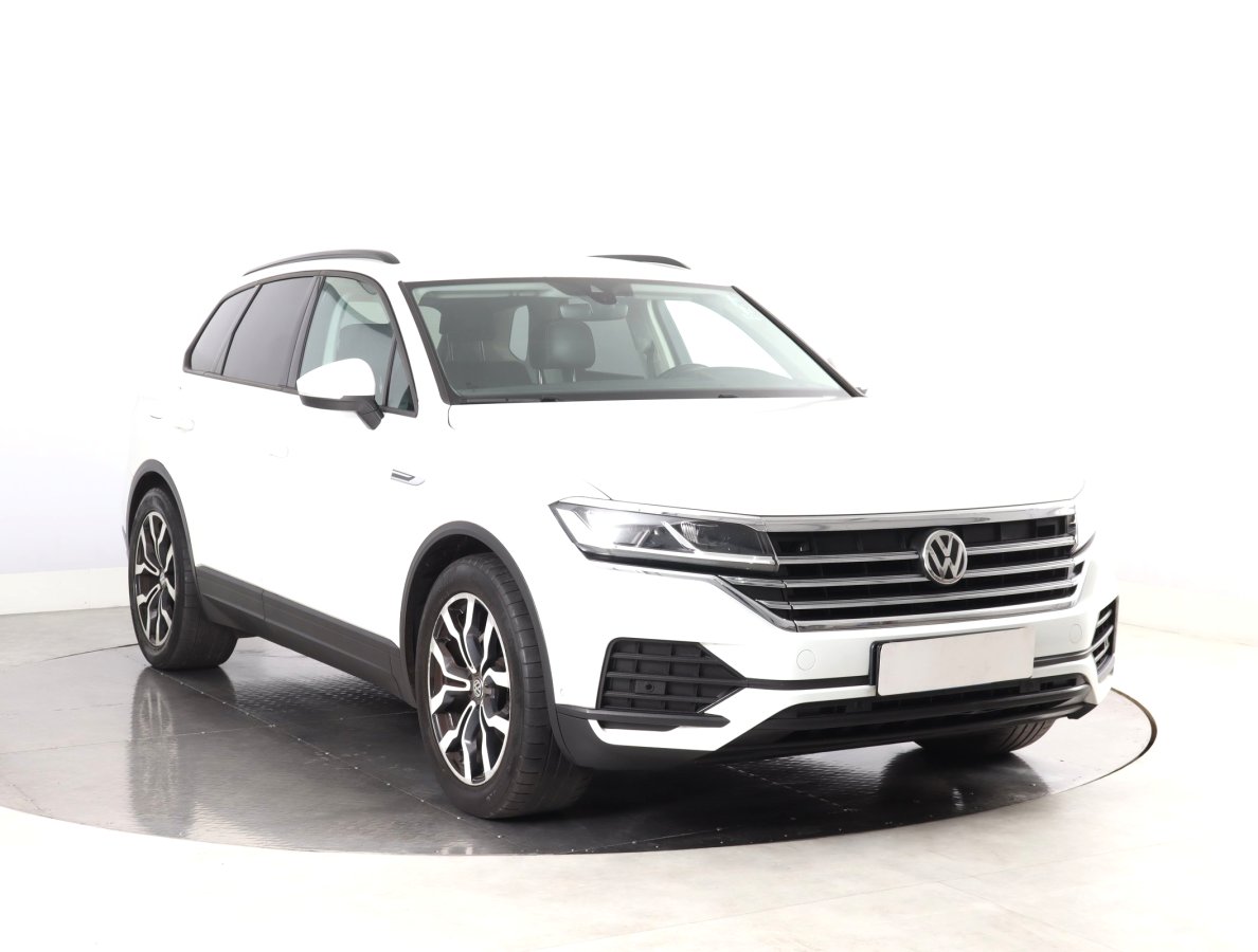 Volkswagen Touareg, 2020 - celkový pohled