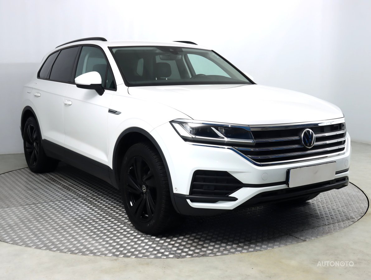 Volkswagen Touareg, 2020 - celkový pohled