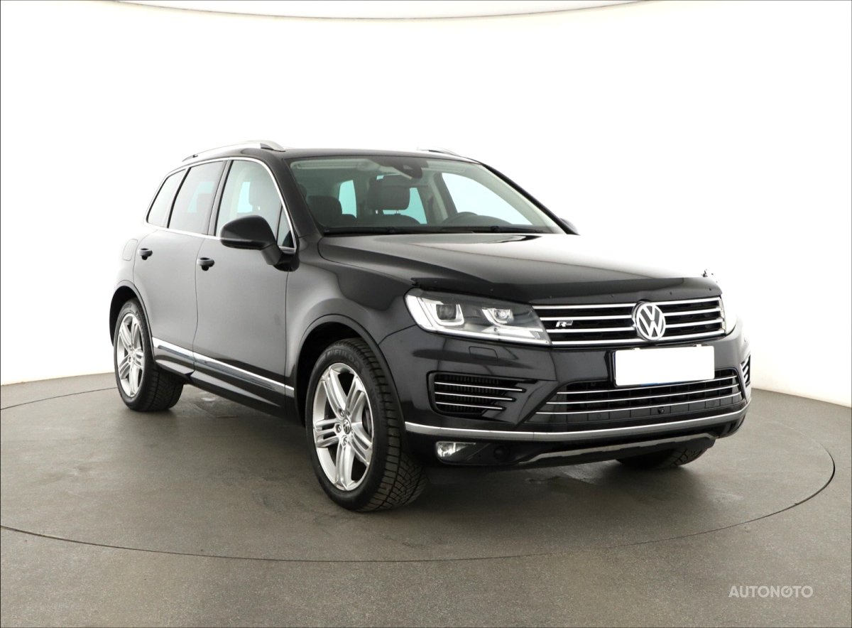 Volkswagen Touareg, 2015 - celkový pohled