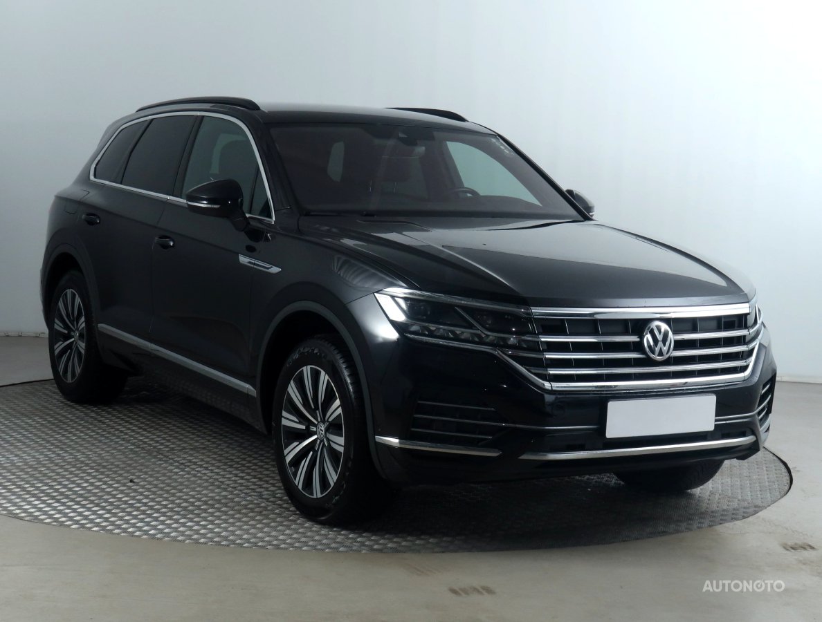 Volkswagen Touareg, 2018 - celkový pohled