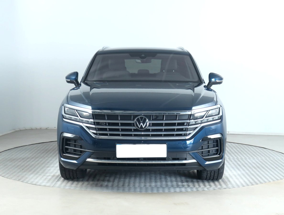 Volkswagen Touareg, 2022 - pohled č. 2