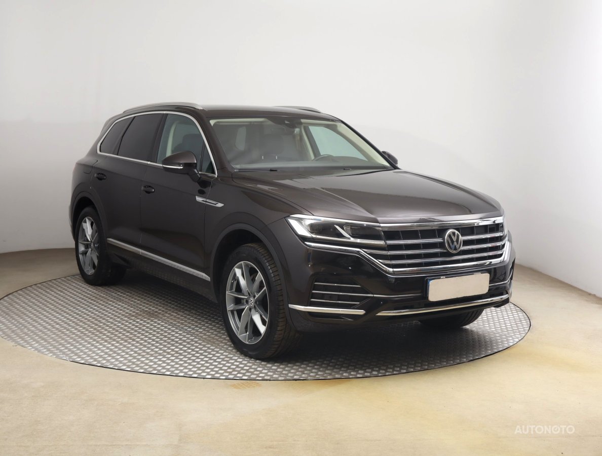 Volkswagen Touareg, 2019 - celkový pohled
