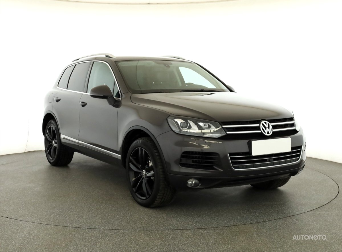 Volkswagen Touareg, 2012 - celkový pohled