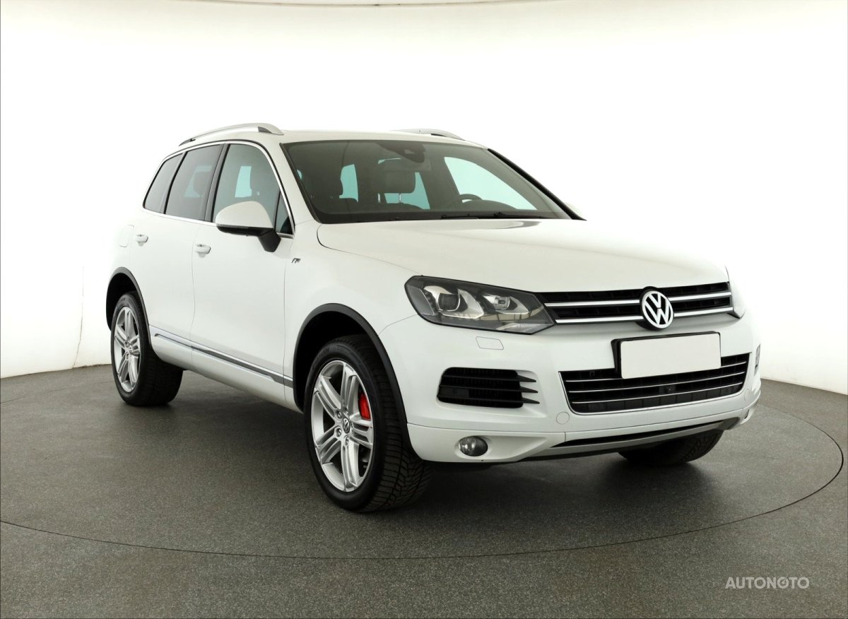 Volkswagen Touareg, 2013 - celkový pohled