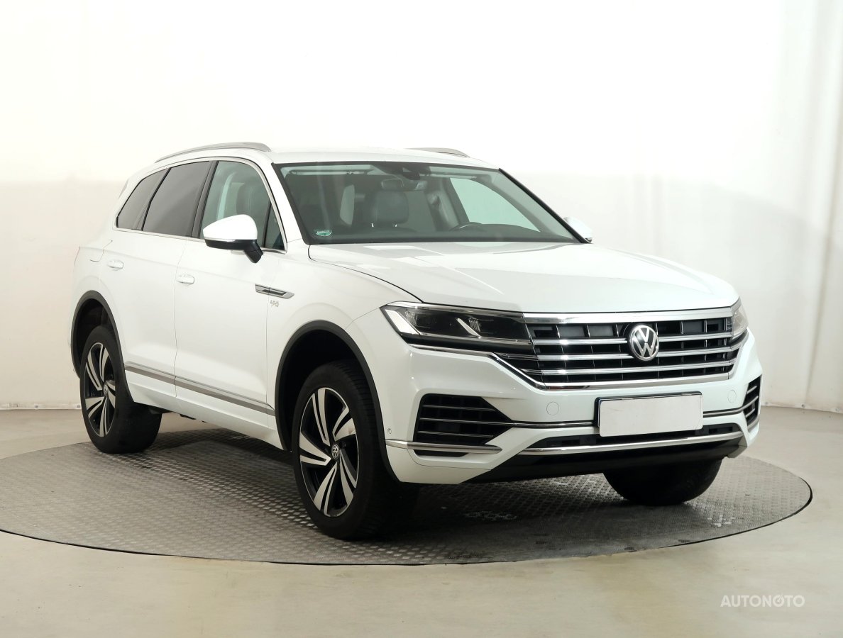 Volkswagen Touareg, 2019 - celkový pohled