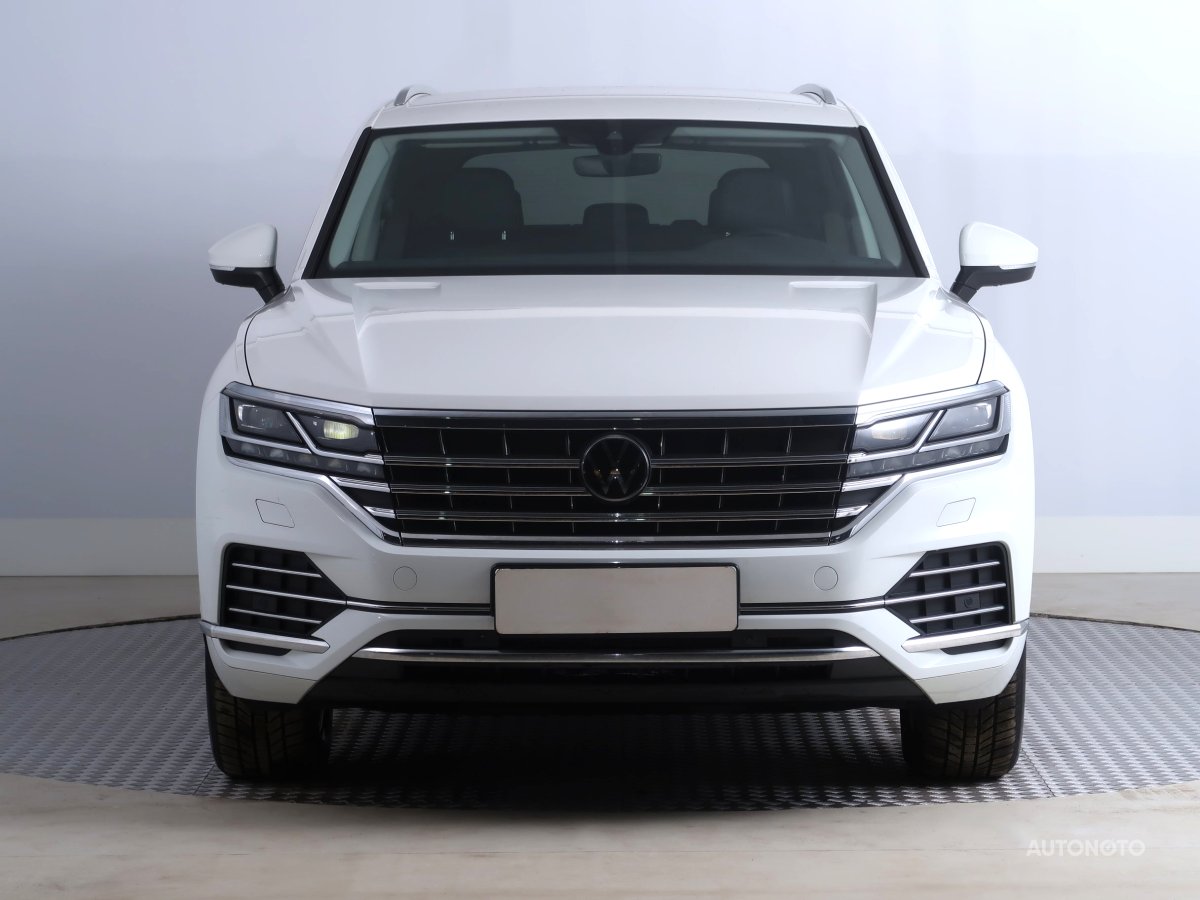 Volkswagen Touareg, 2020 - pohled č. 2