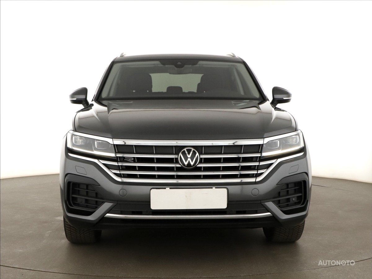 Volkswagen Touareg, 2022 - pohled č. 2