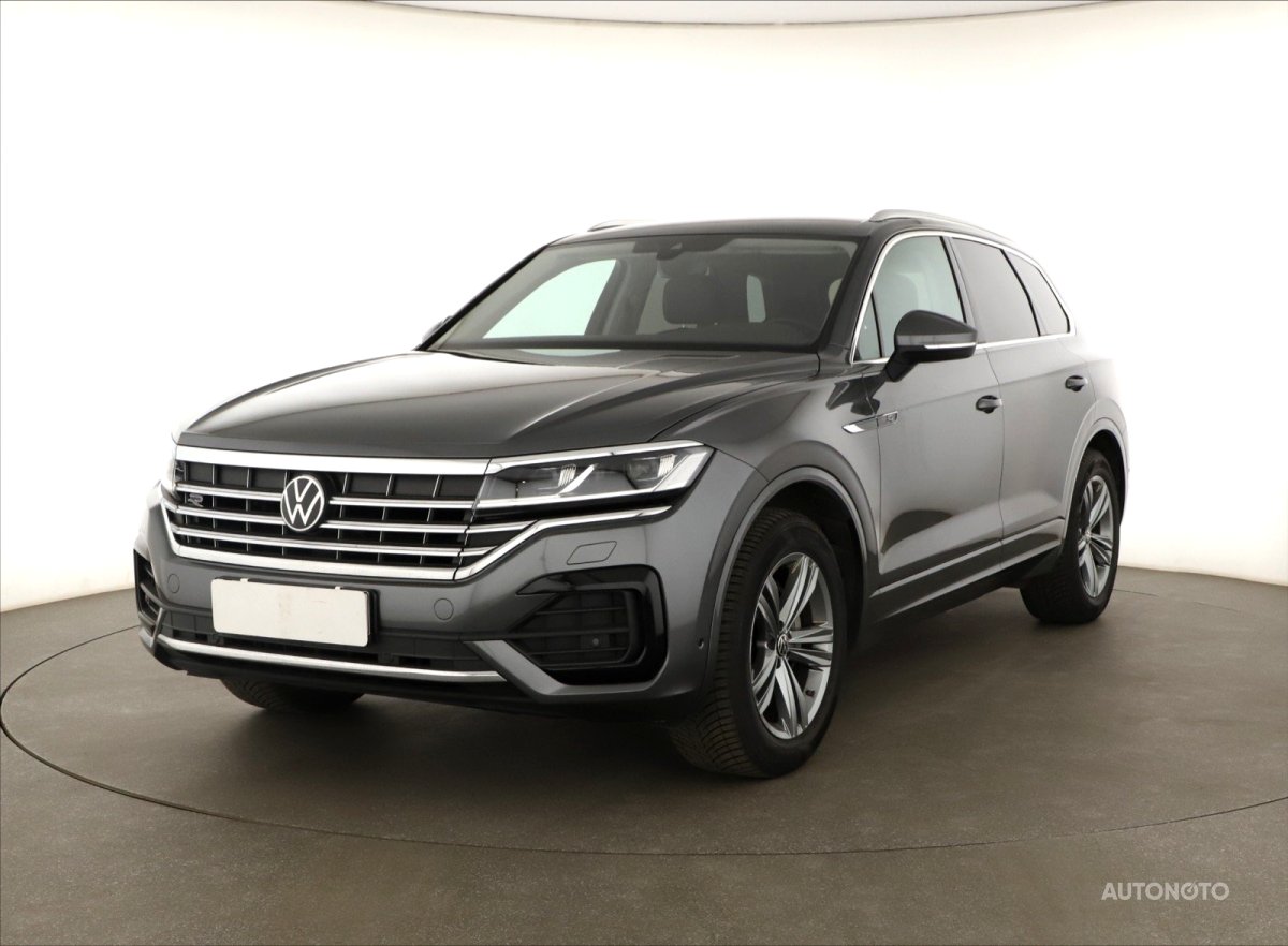 Volkswagen Touareg, 2022 - pohled č. 3