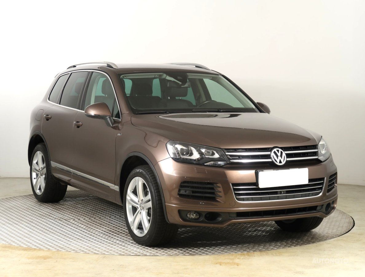 Volkswagen Touareg, 2014 - celkový pohled