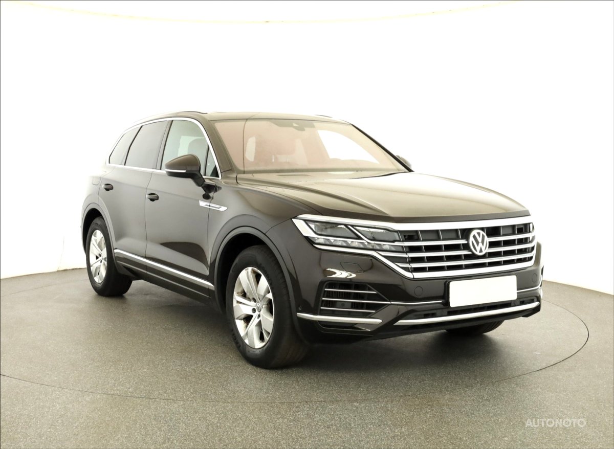 Volkswagen Touareg, 2019 - celkový pohled