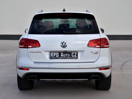 Volkswagen Touareg, 2015 - pohled č. 8