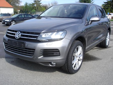 Volkswagen Touareg 3,0TDi 180kW,ČR,DPH,Vzduch,Xenon