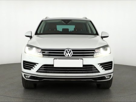 Volkswagen Touareg, 2017 - pohled č. 2