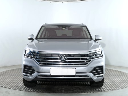 Volkswagen Touareg, 2021 - pohled č. 2
