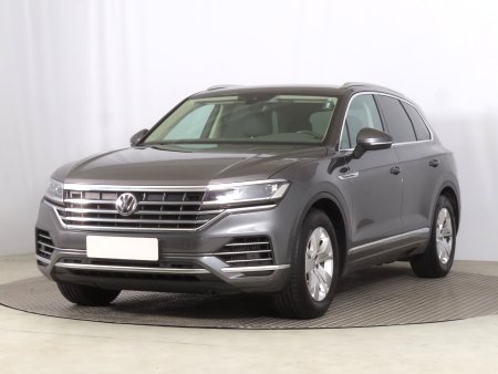 Volkswagen Touareg, 2019 - pohled č. 3