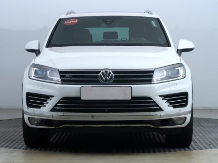 Volkswagen Touareg, 2017 - pohled č. 2