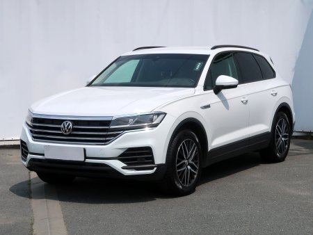 Volkswagen Touareg, 2019 - pohled č. 3