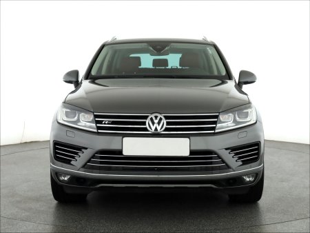 Volkswagen Touareg, 2017 - pohled č. 2