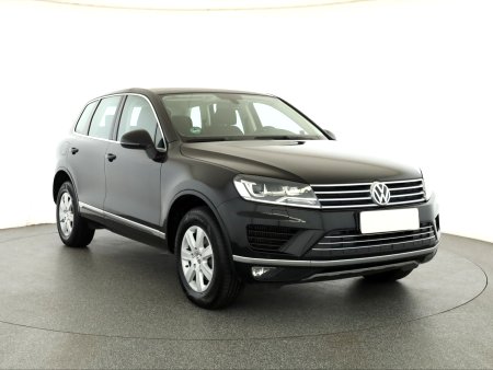 Volkswagen Touareg, 2015