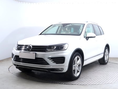 Volkswagen Touareg, 2015 - pohled č. 3
