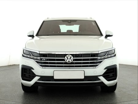 Volkswagen Touareg, 2018 - pohled č. 2