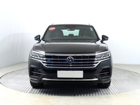 Volkswagen Touareg, 2019 - pohled č. 2