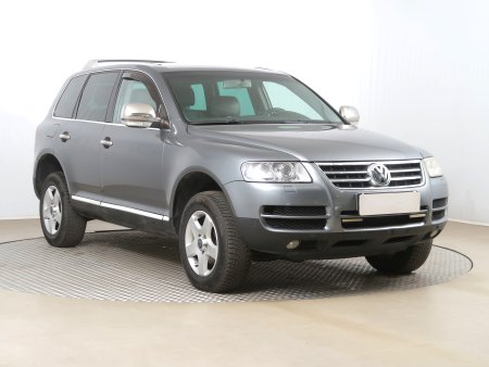 Volkswagen Touareg, 2004