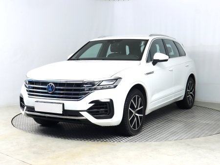 Volkswagen Touareg, 2020 - pohled č. 3